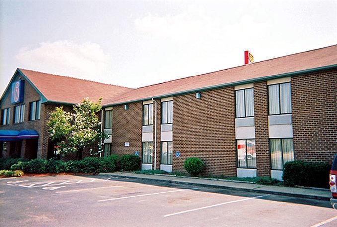 Red Roof Inn רואנוק ראפידס מראה חיצוני תמונה